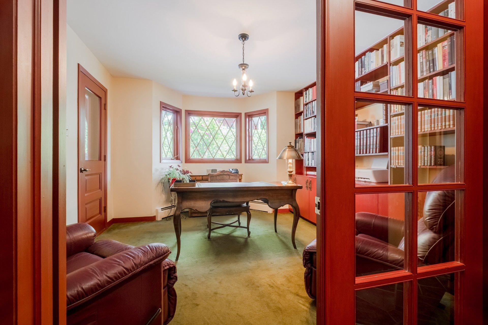









410


Rue Denonville

,
Sherbrooke (Les Nations),




QC
J1J2K2

