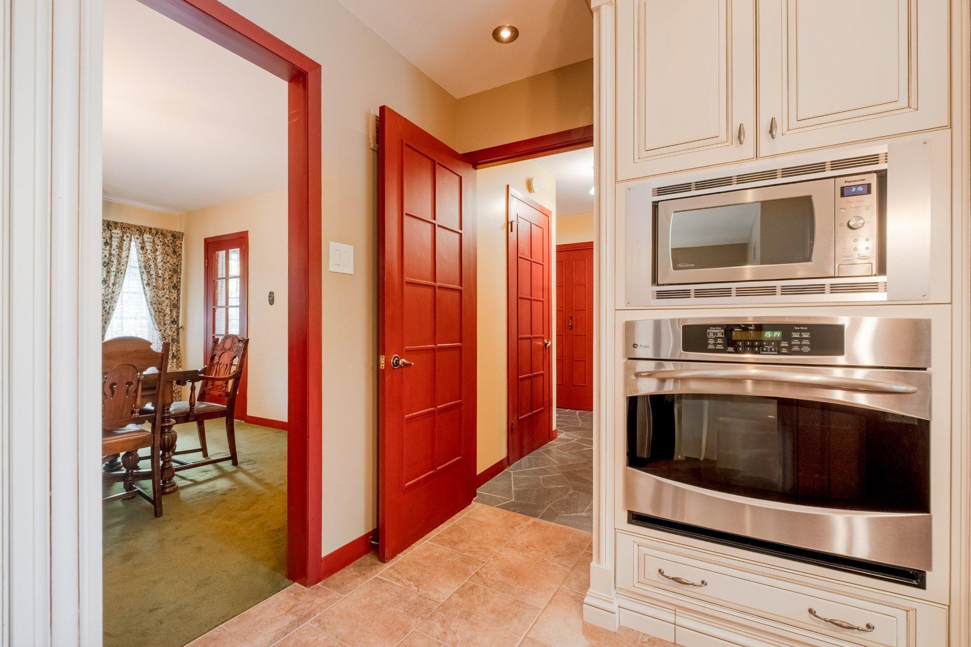 









410


Rue Denonville

,
Sherbrooke (Les Nations),




QC
J1J2K2

