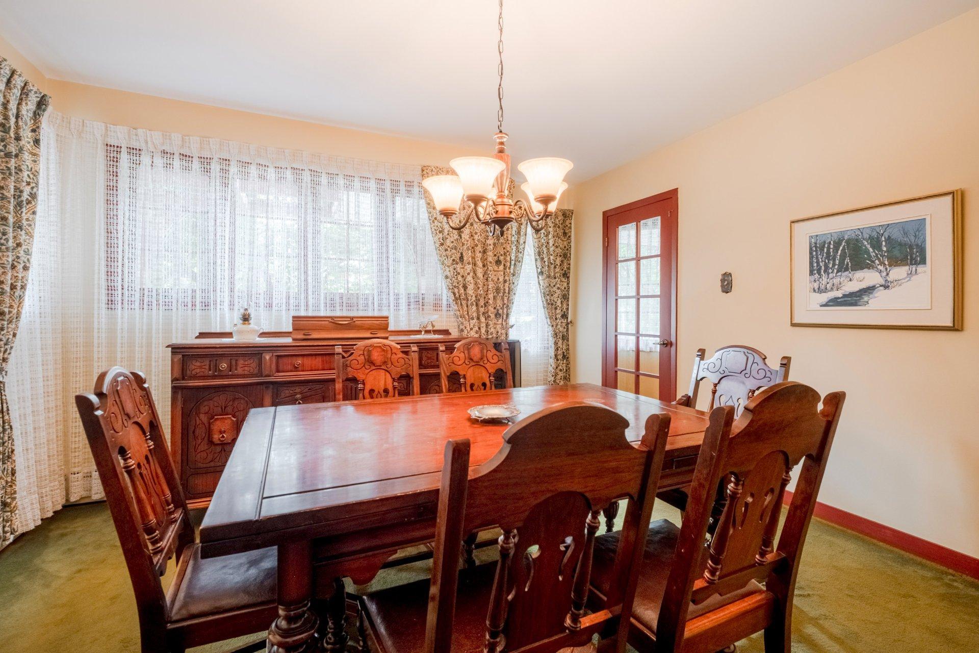 









410


Rue Denonville

,
Sherbrooke (Les Nations),




QC
J1J2K2


