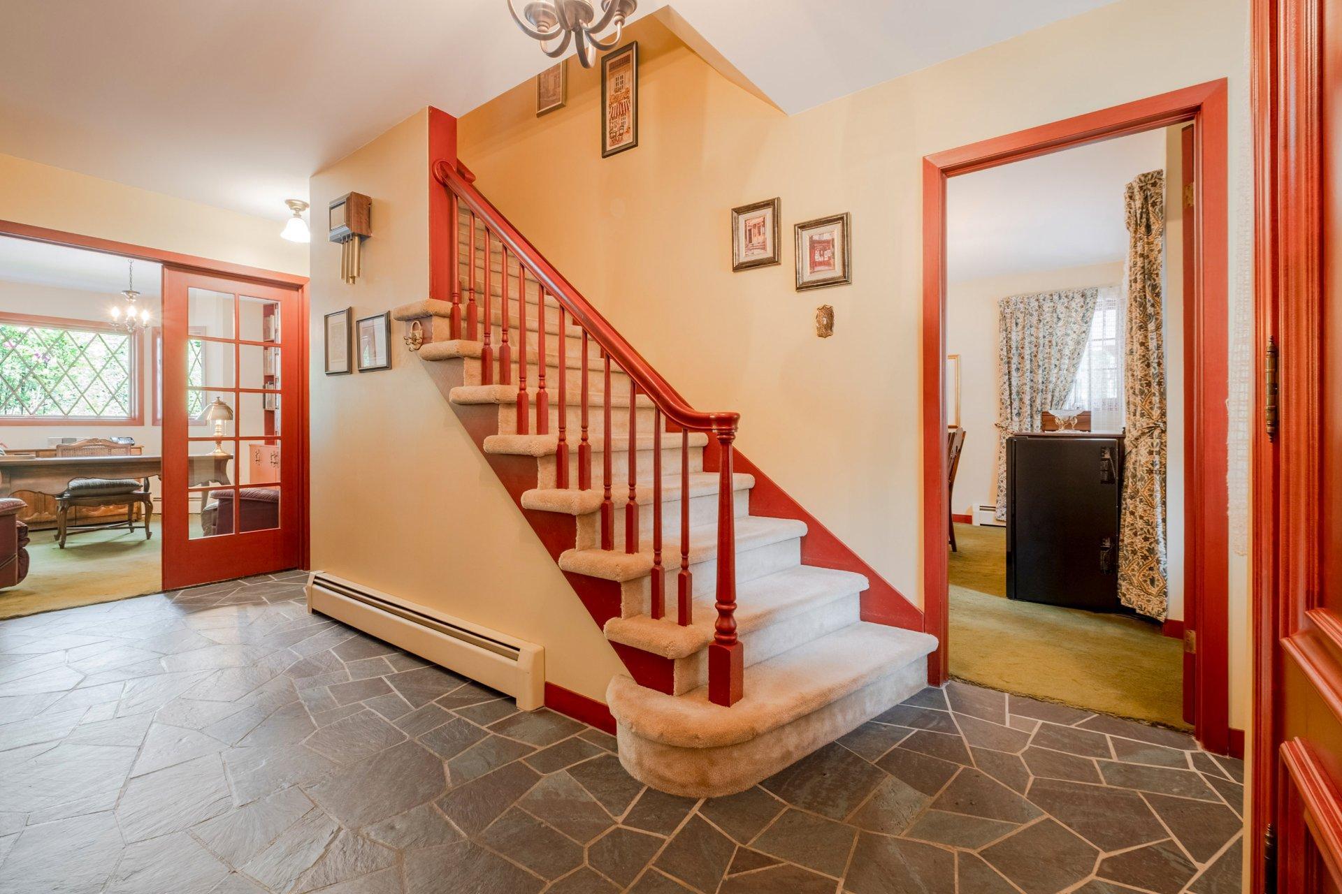 









410


Rue Denonville

,
Sherbrooke (Les Nations),




QC
J1J2K2

