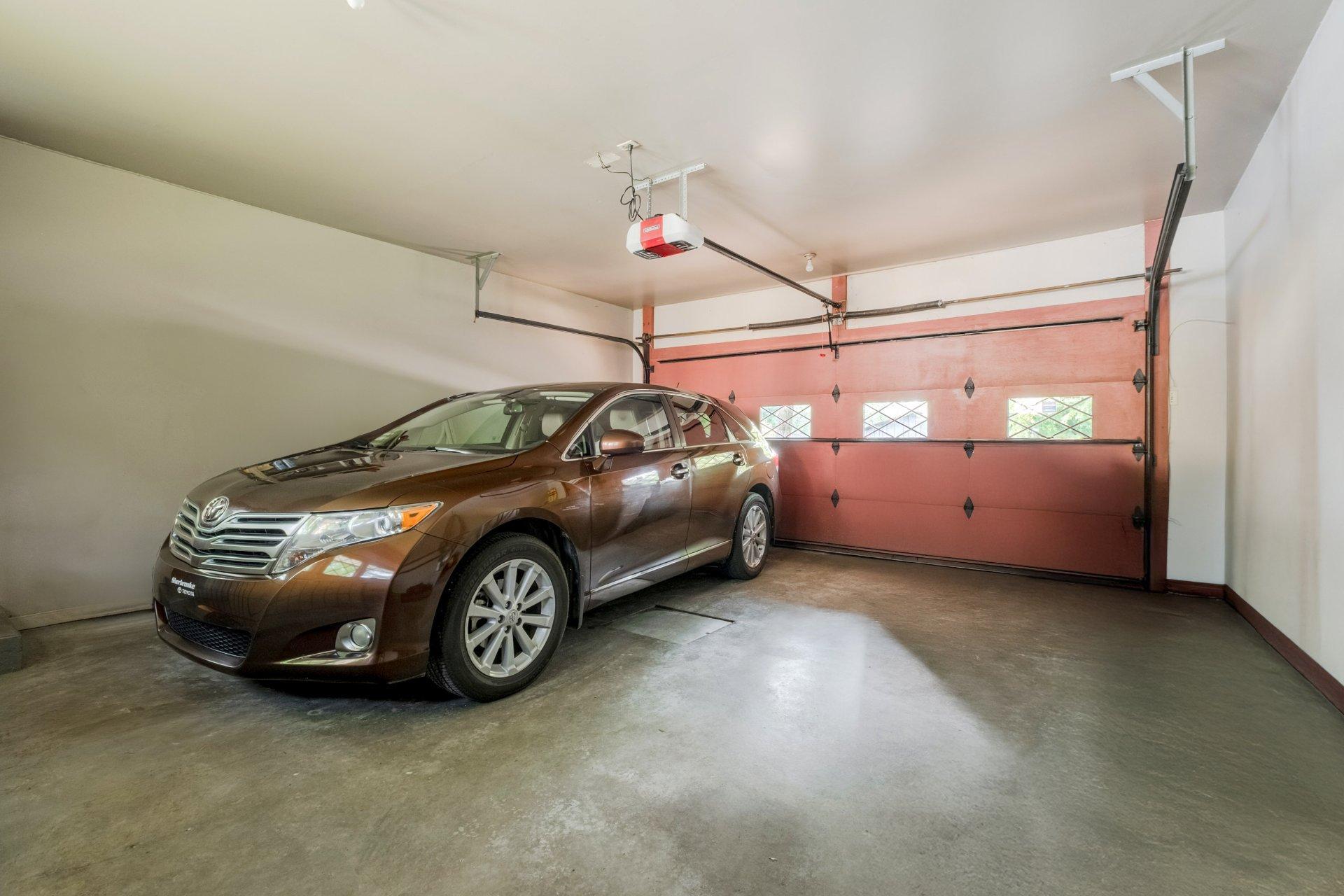 









410


Rue Denonville

,
Sherbrooke (Les Nations),




QC
J1J2K2

