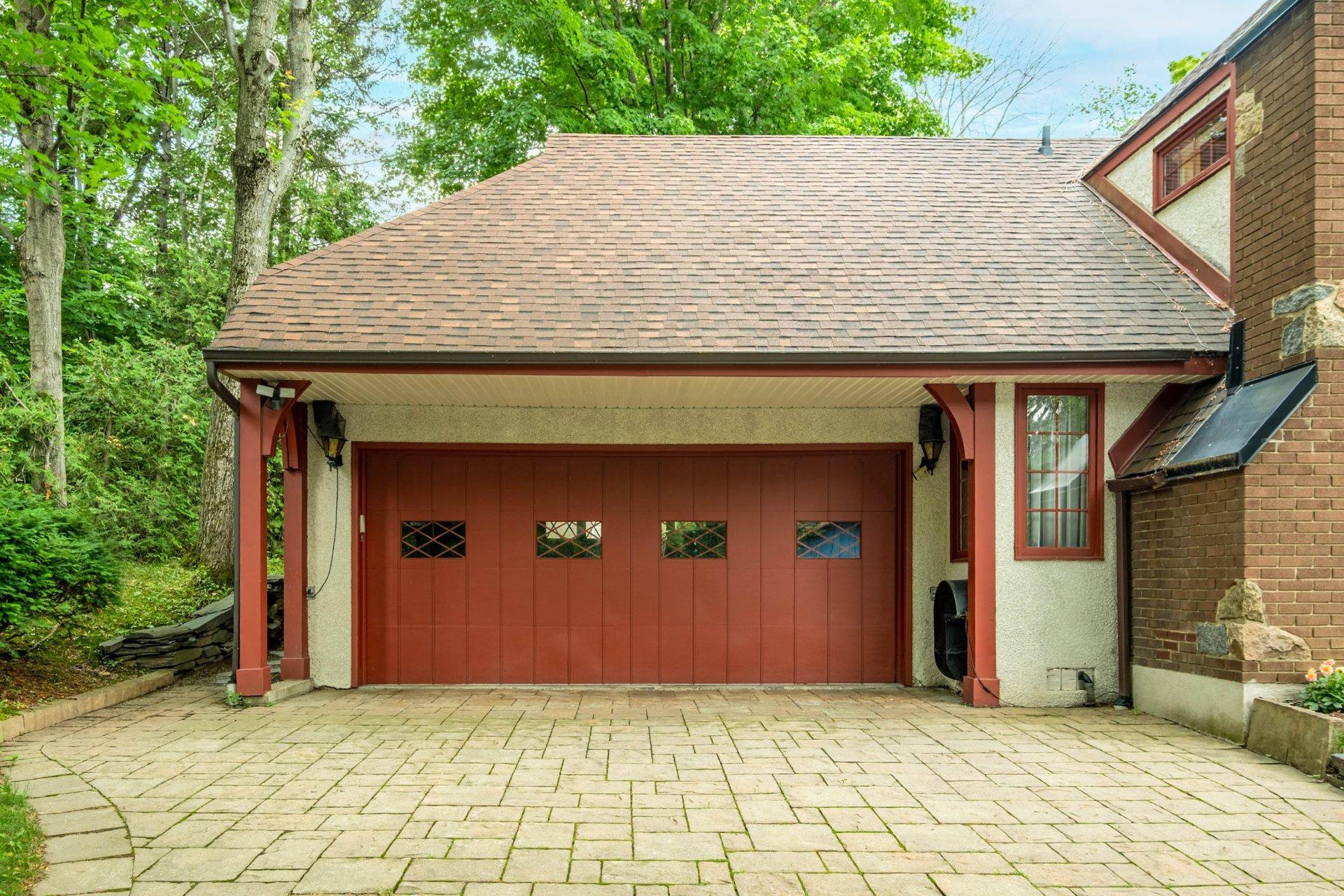 









410


Rue Denonville

,
Sherbrooke (Les Nations),




QC
J1J2K2


