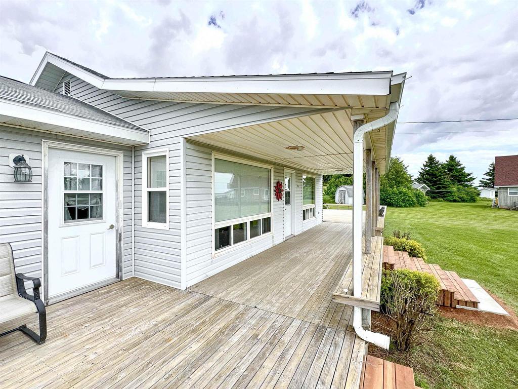 












115 Ray Way Road

,
North Rustico,







PE
C0A 1N0

