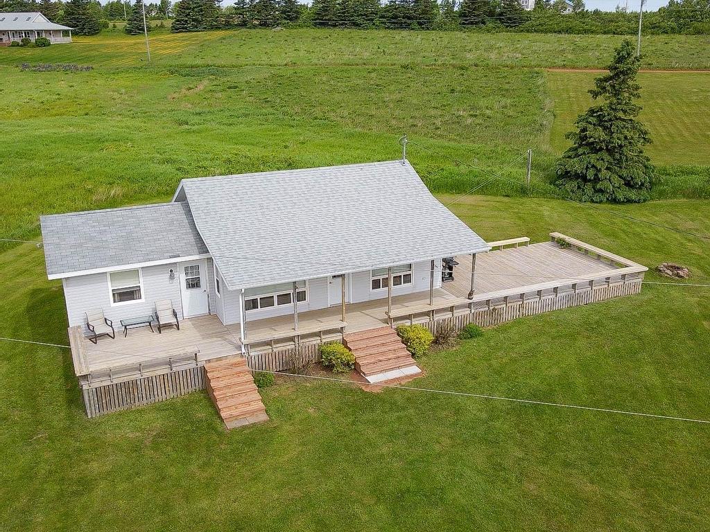 












115 Ray Way Road

,
North Rustico,







PE
C0A 1N0

