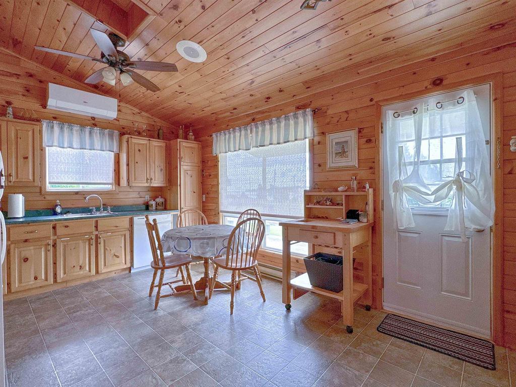 












115 Ray Way Road

,
North Rustico,







PE
C0A 1N0

