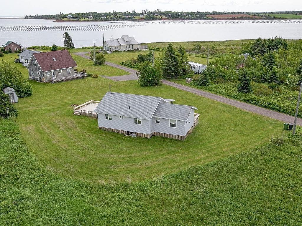 












115 Ray Way Road

,
North Rustico,







PE
C0A 1N0

