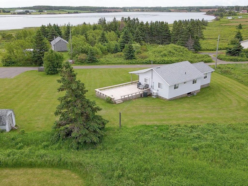 












115 Ray Way Road

,
North Rustico,







PE
C0A 1N0

