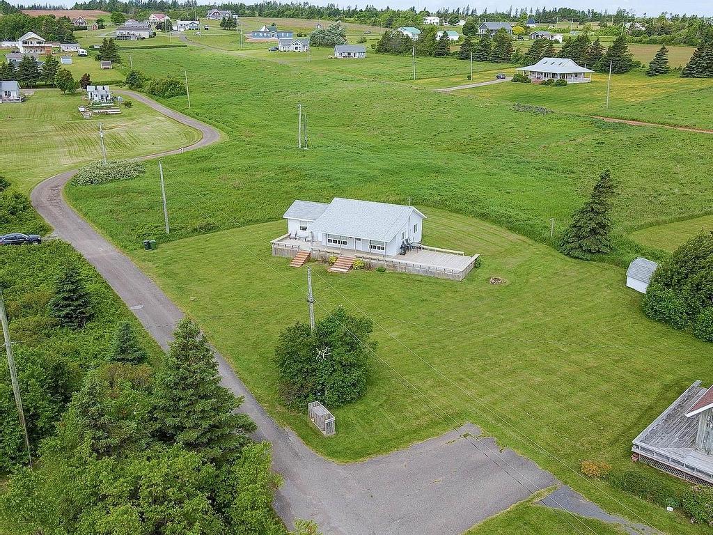 












115 Ray Way Road

,
North Rustico,







PE
C0A 1N0


