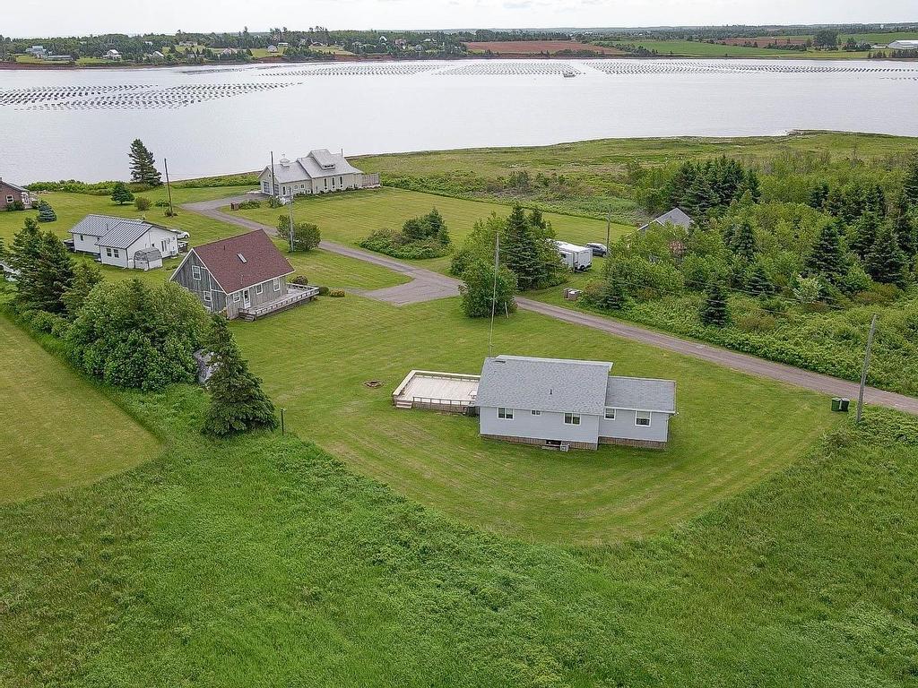 












115 Ray Way Road

,
North Rustico,







PE
C0A 1N0

