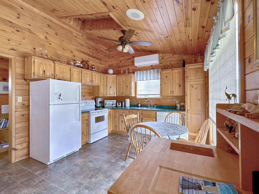 












115 Ray Way Road

,
North Rustico,







PE
C0A 1N0

