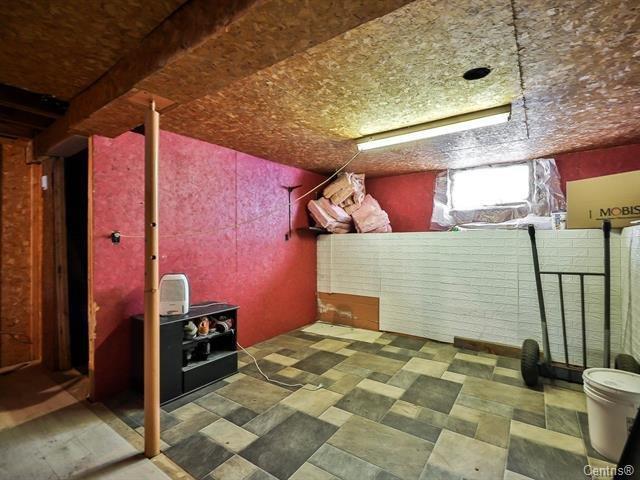 









241


Rue Church

,
Gatineau (Buckingham),




QC
J8L1R2

