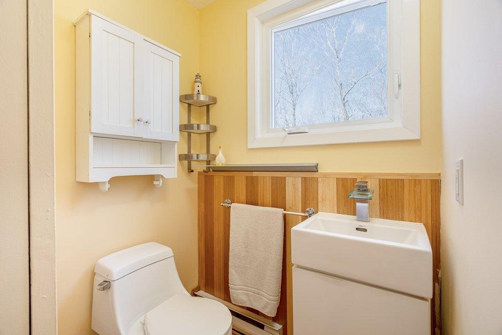 









31


Rue de Davos

,
Cantley,




QC
J8V3B2

