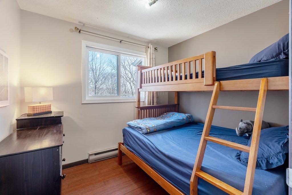 









31


Rue de Davos

,
Cantley,




QC
J8V3B2

