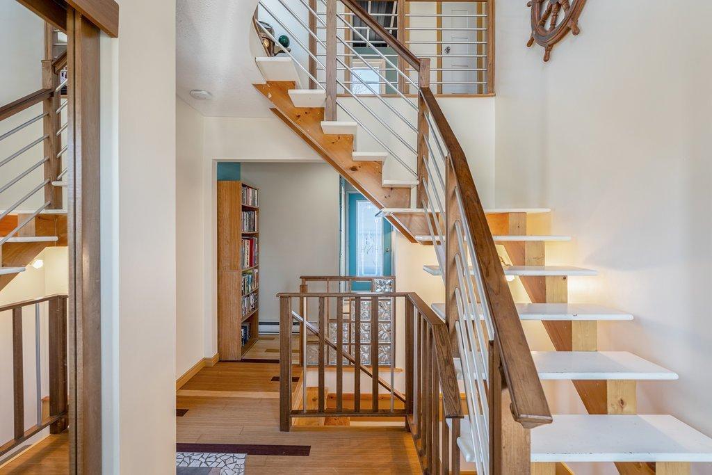 









31


Rue de Davos

,
Cantley,




QC
J8V3B2

