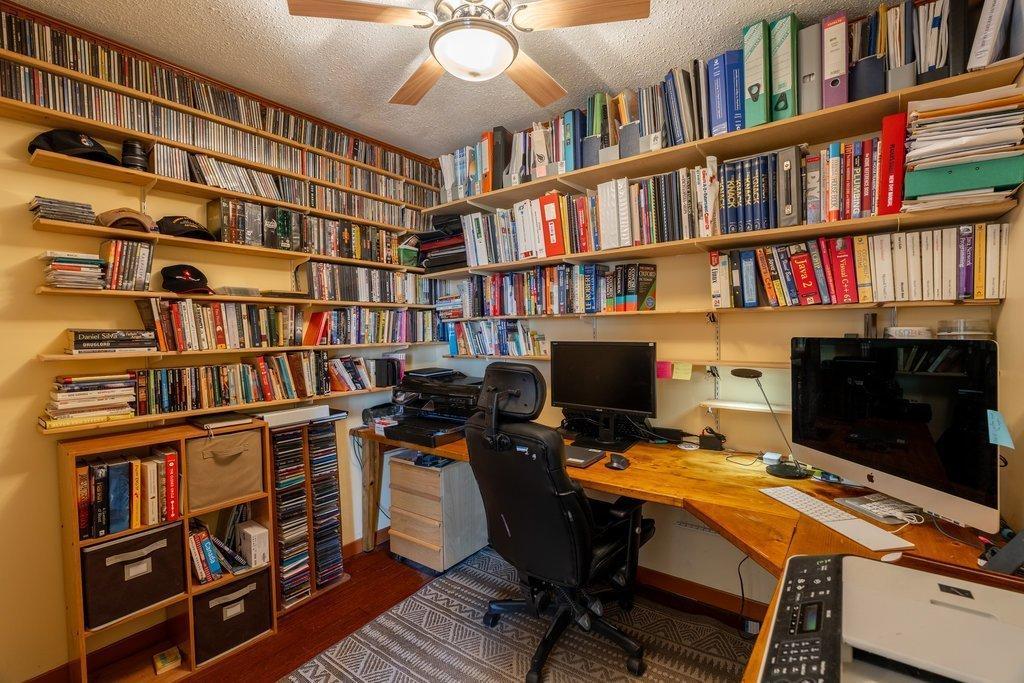 









31


Rue de Davos

,
Cantley,




QC
J8V3B2

