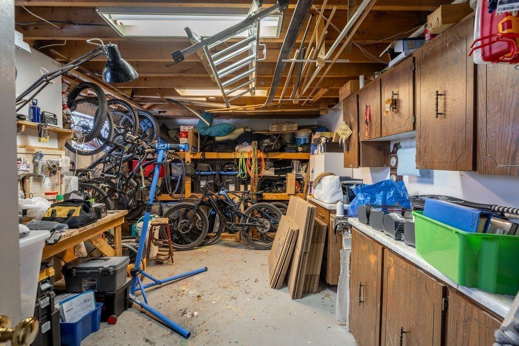 









31


Rue de Davos

,
Cantley,




QC
J8V3B2

