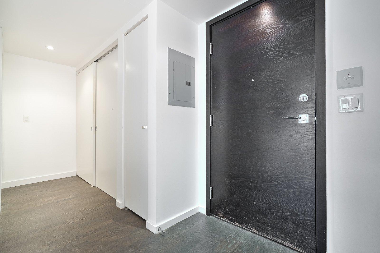 









350


Boul. De Maisonneuve O.

, 511,
Montréal (Ville-Marie),




QC
H3A0B4

