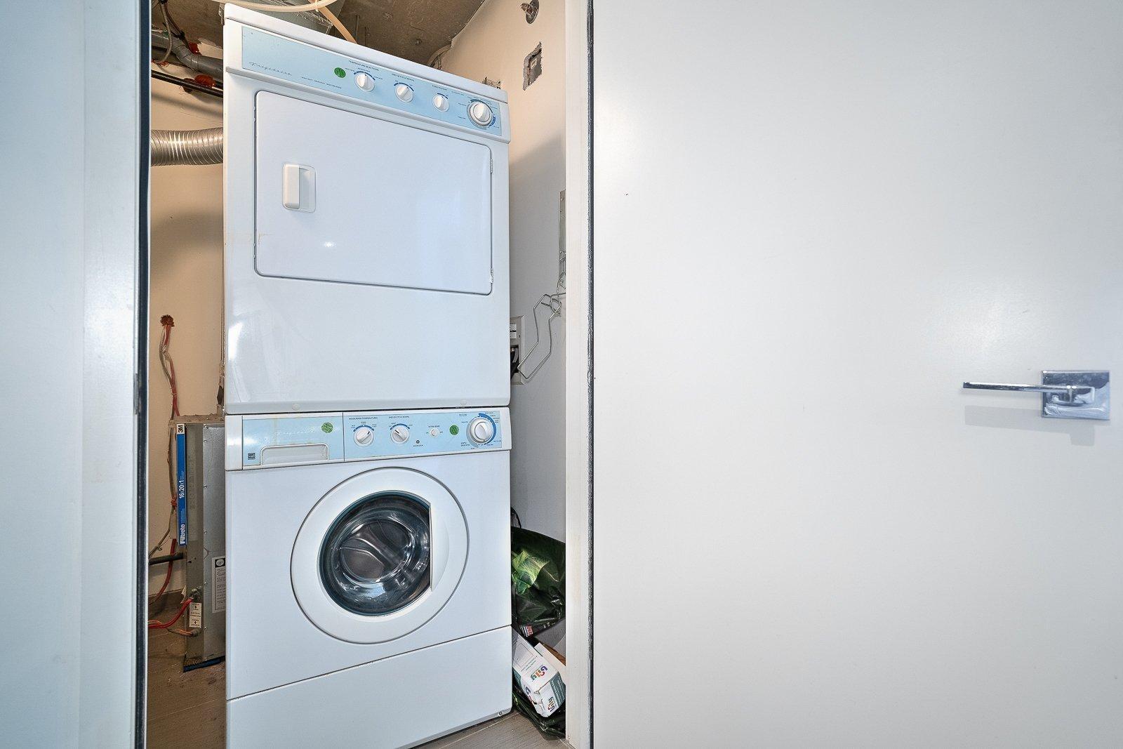 









350


Boul. De Maisonneuve O.

, 511,
Montréal (Ville-Marie),




QC
H3A0B4

