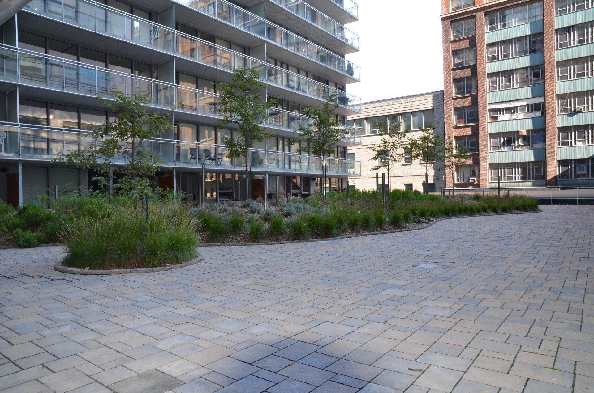 









350


Boul. De Maisonneuve O.

, 511,
Montréal (Ville-Marie),




QC
H3A0B4

