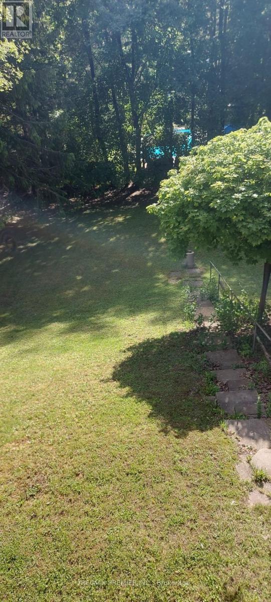 












1914 LIVERPOOL ROAD

,
Pickering,




Ontario
L1V1W5


