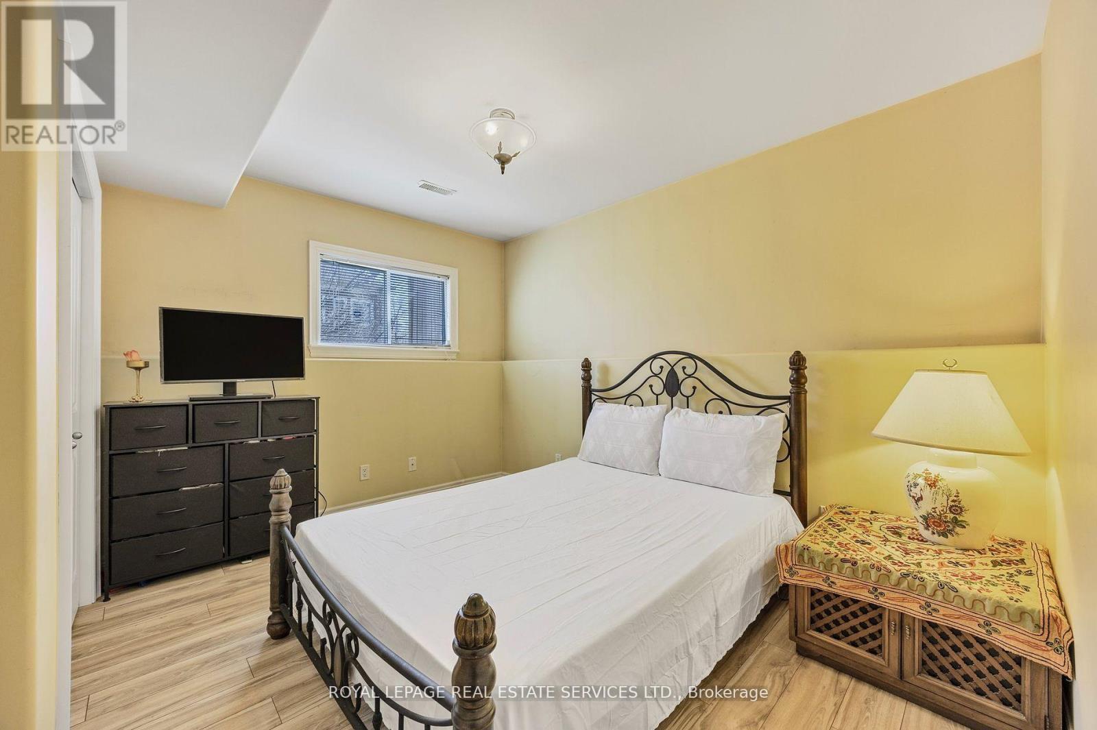 












96 46TH STREET N

,
Wasaga Beach,




Ontario
L9Z1Y7

