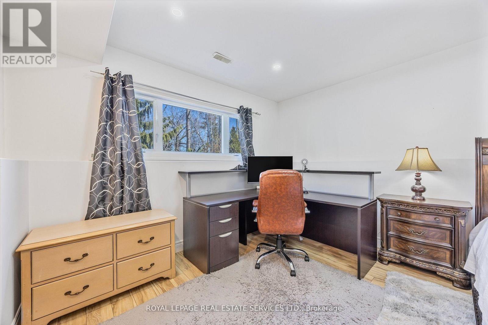 












96 46TH STREET N

,
Wasaga Beach,




Ontario
L9Z1Y7

