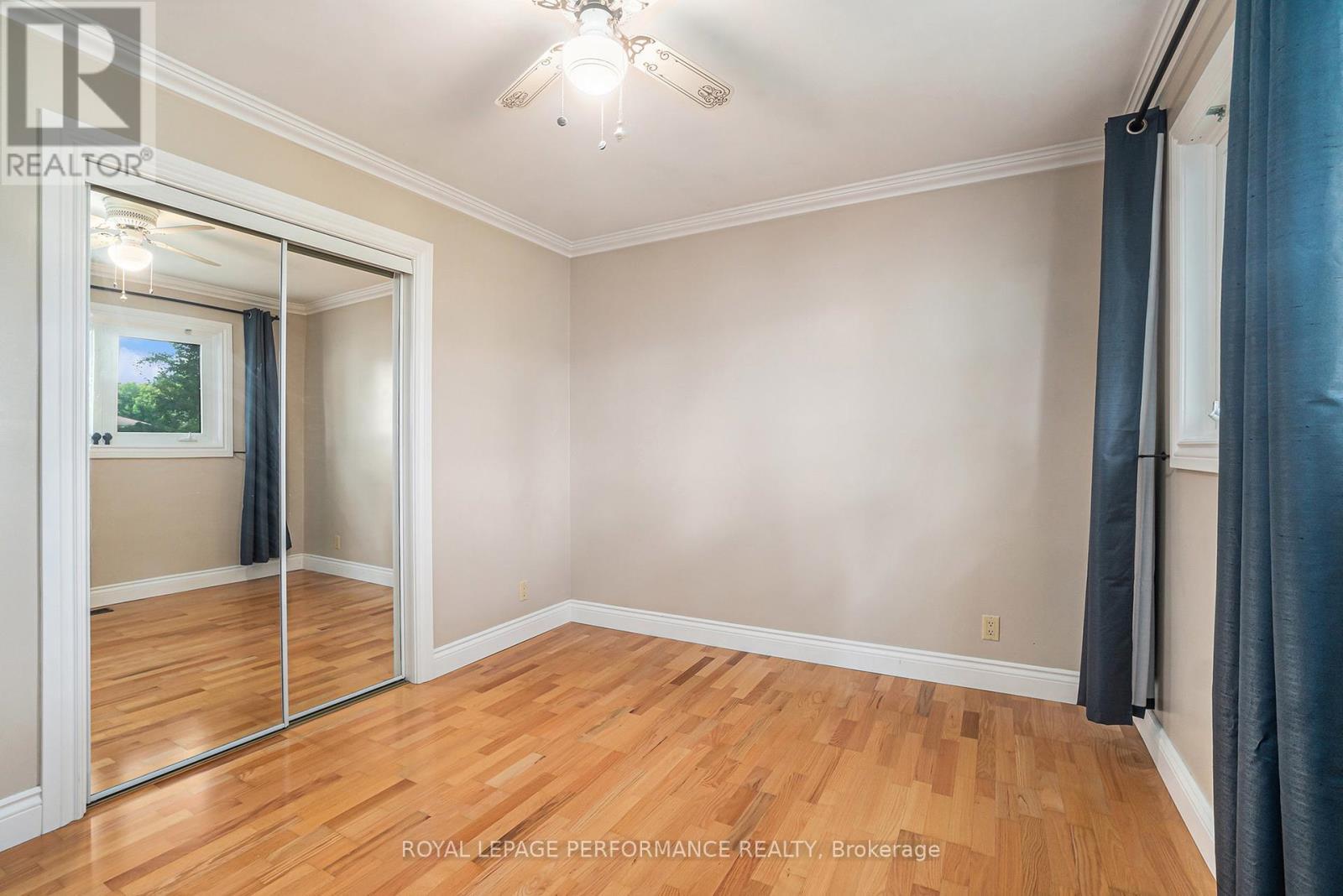 












1408 JOYCE STREET

,
Cornwall,




Ontario
K6J1Y3

