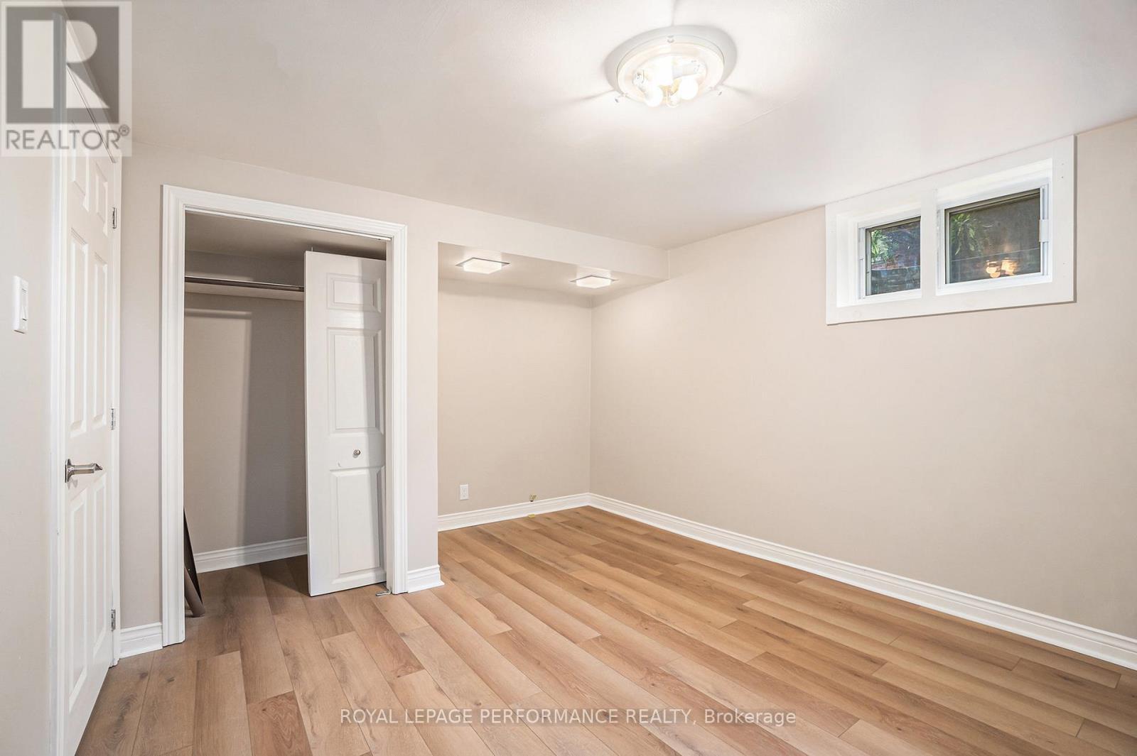 












1408 JOYCE STREET

,
Cornwall,




Ontario
K6J1Y3

