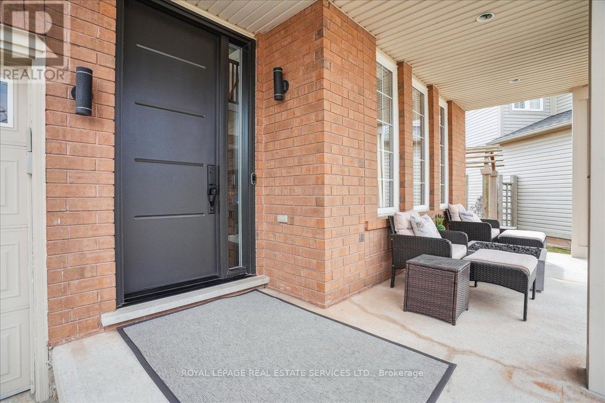 












5956 CHERCOVER COURT

,
Burlington,




Ontario
L7L6T2

