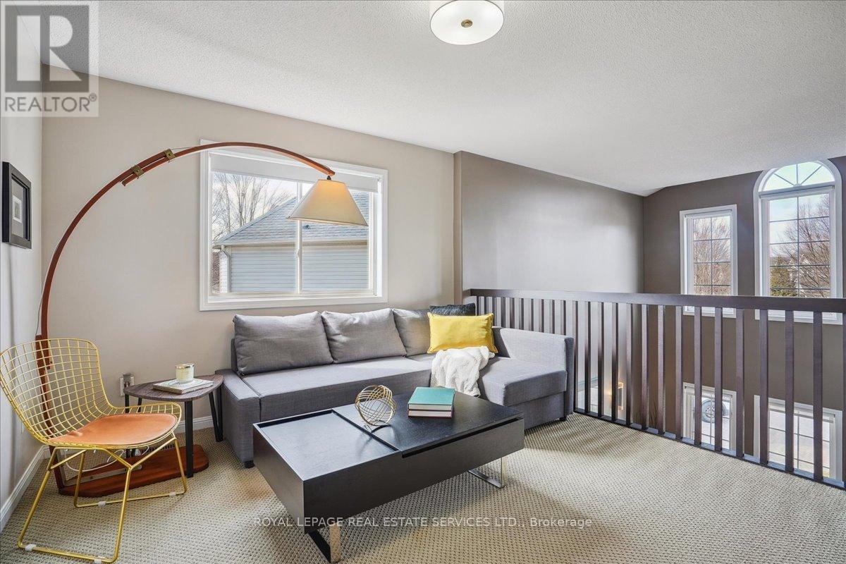












5956 CHERCOVER COURT

,
Burlington,




Ontario
L7L6T2

