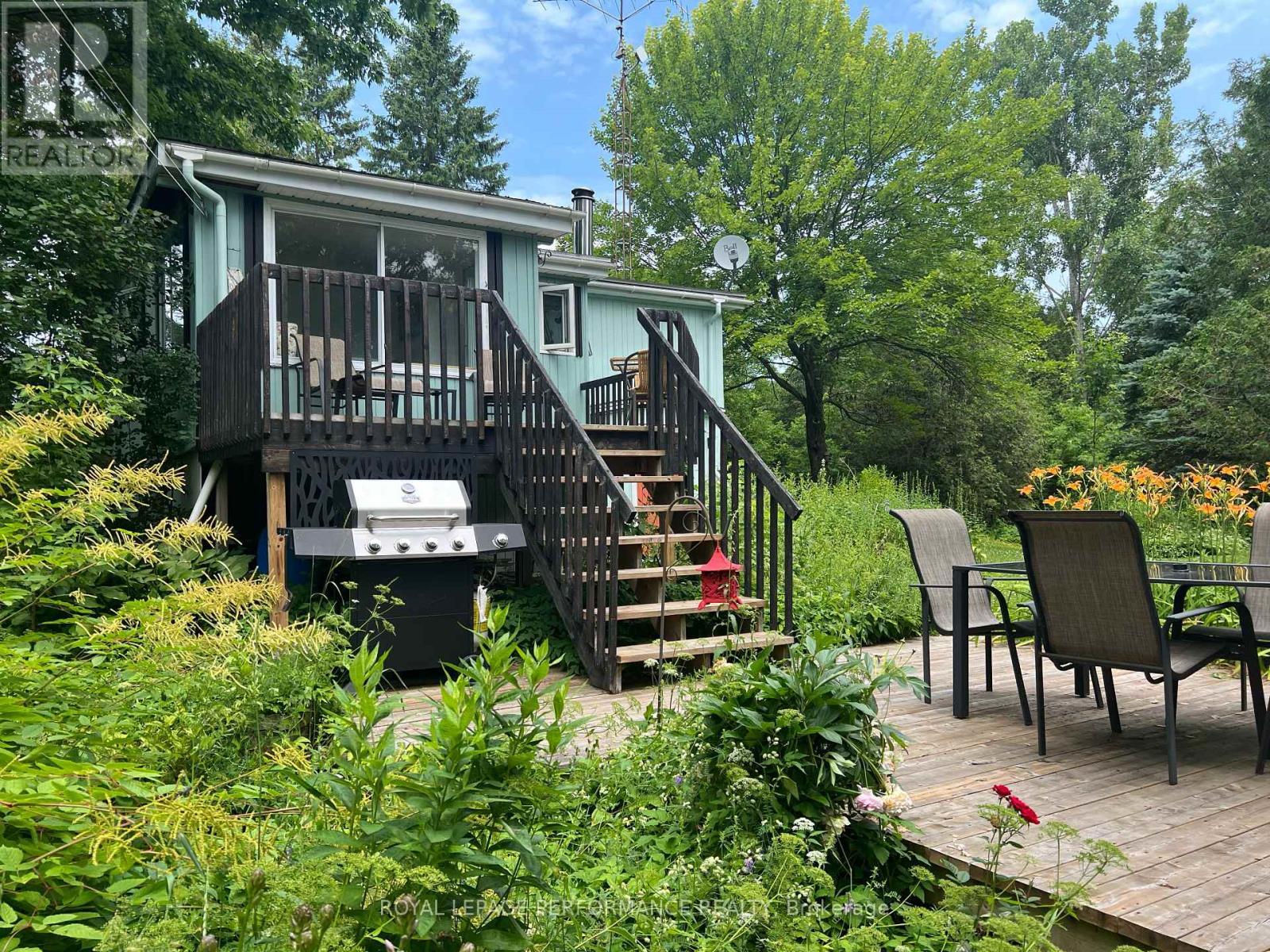 












20156 BEAUPRE ROAD

,
South Glengarry,




Ontario
K0C1L0

