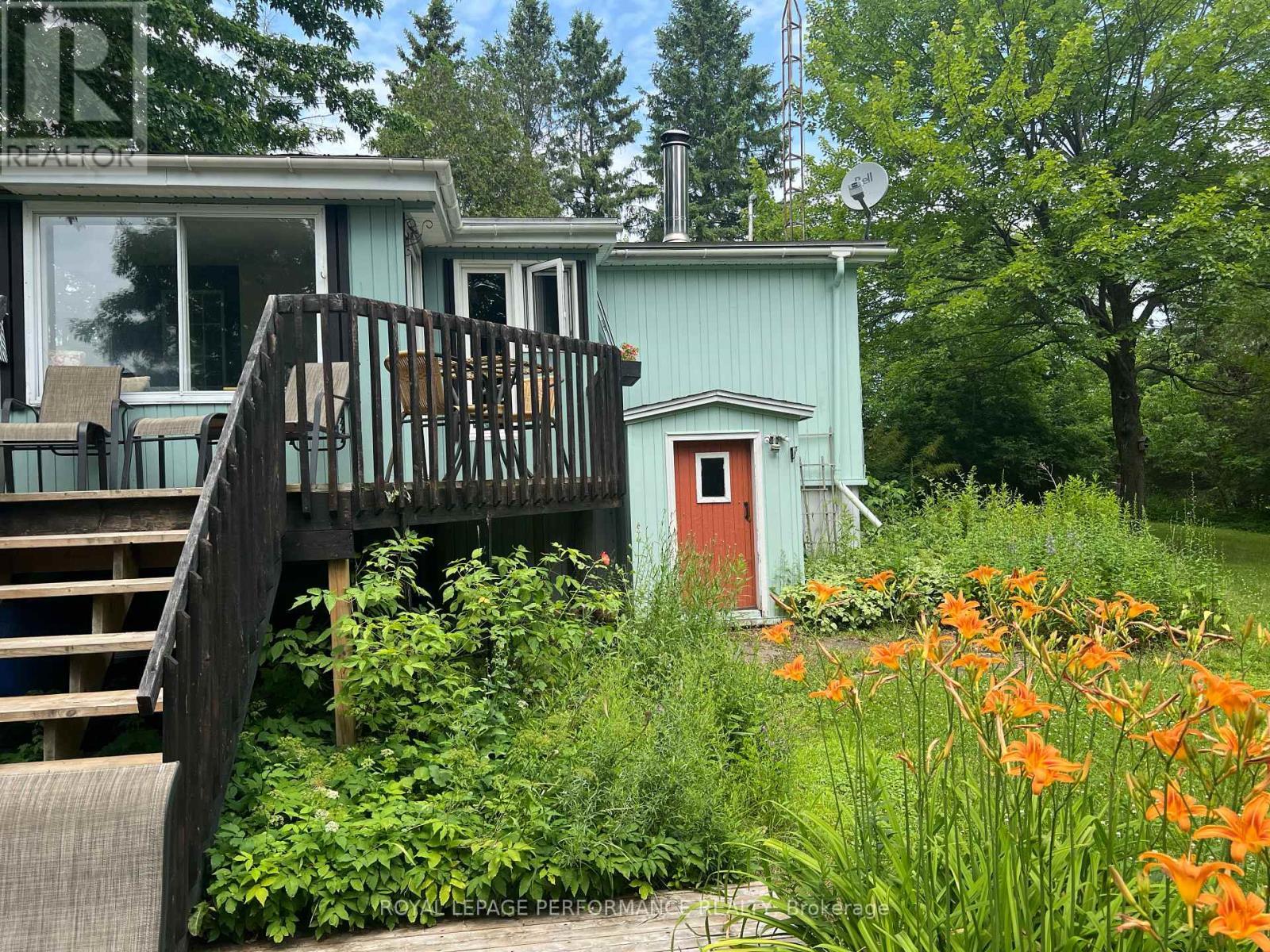 












20156 BEAUPRE ROAD

,
South Glengarry,




Ontario
K0C1L0

