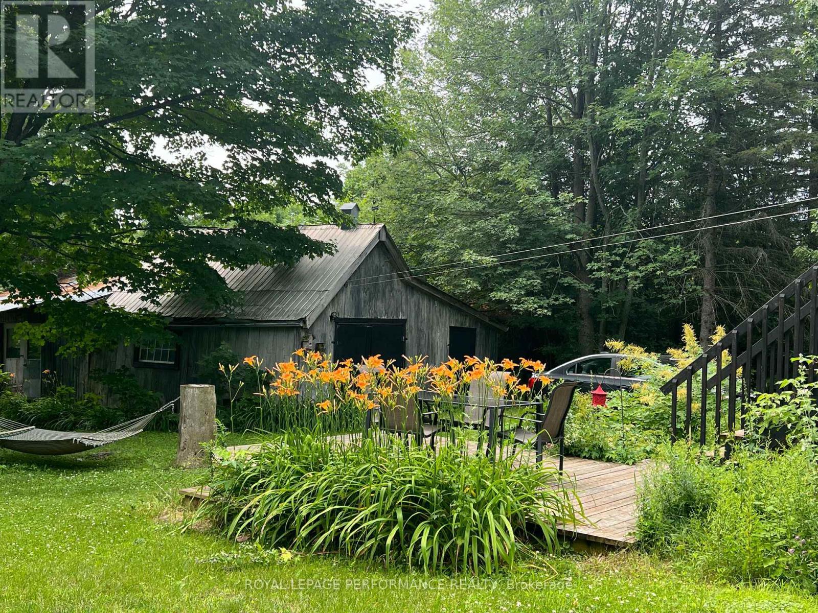 












20156 BEAUPRE ROAD

,
South Glengarry,




Ontario
K0C1L0


