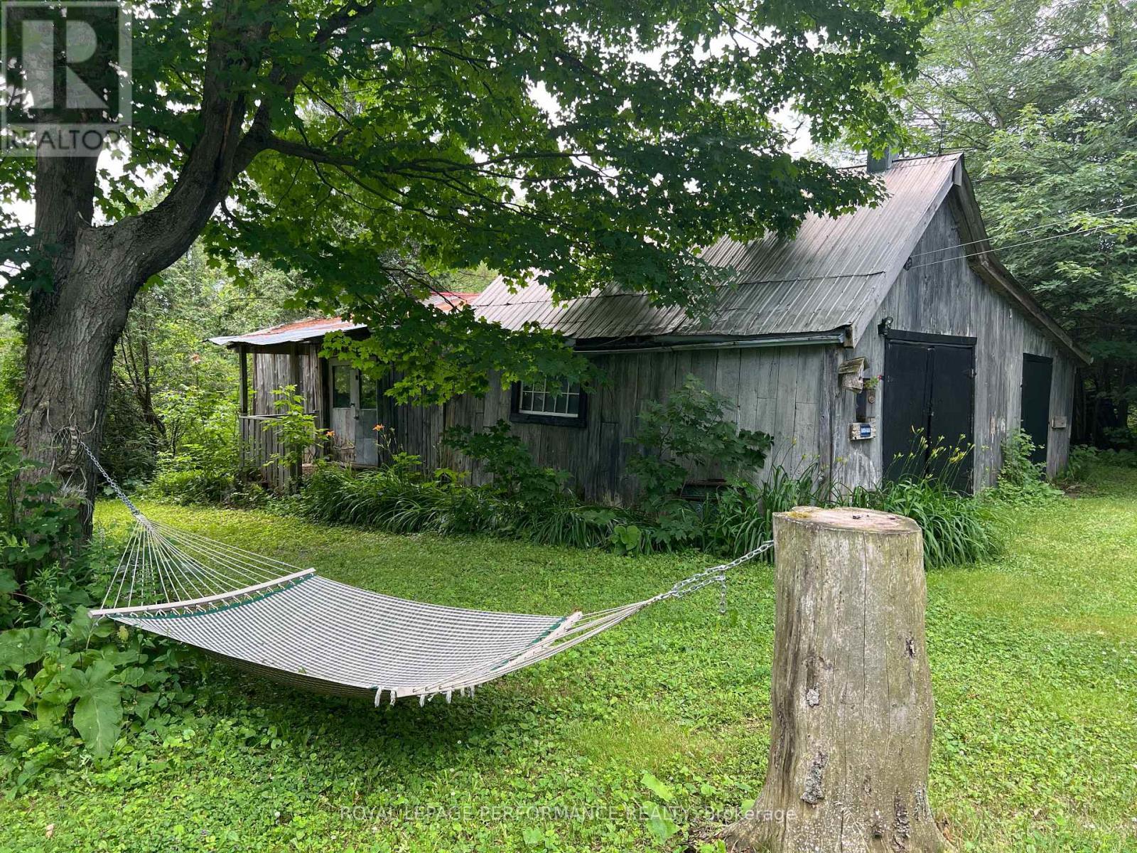 












20156 BEAUPRE ROAD

,
South Glengarry,




Ontario
K0C1L0

