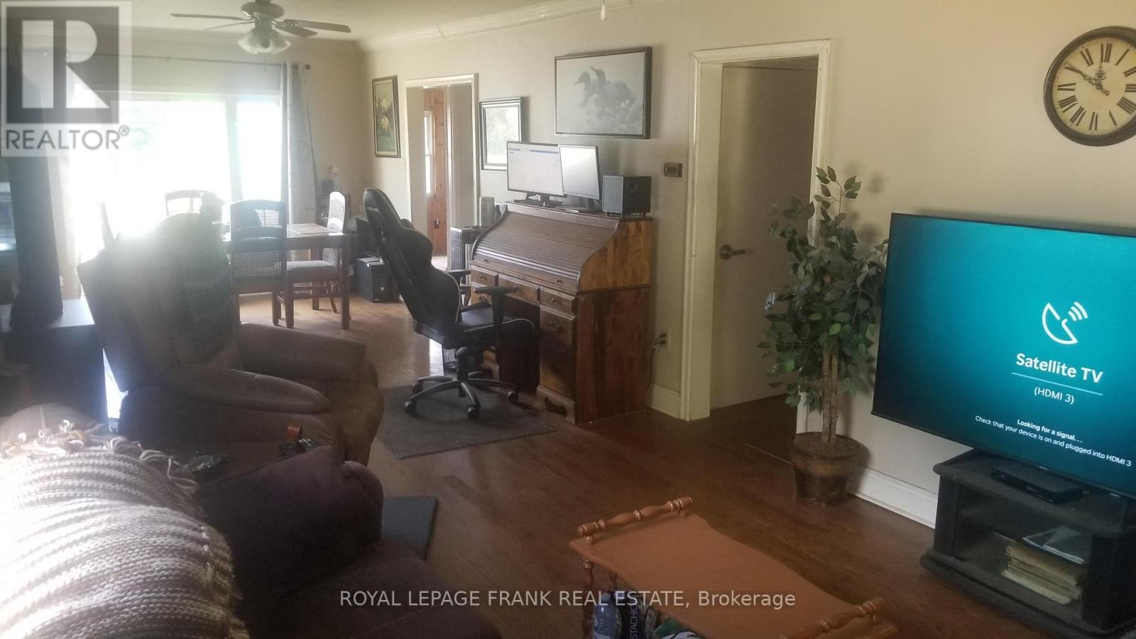 












31 BOULTER LAKE ROAD

,
Hastings Highlands (McClure Ward),




Ontario
K0L2K0

