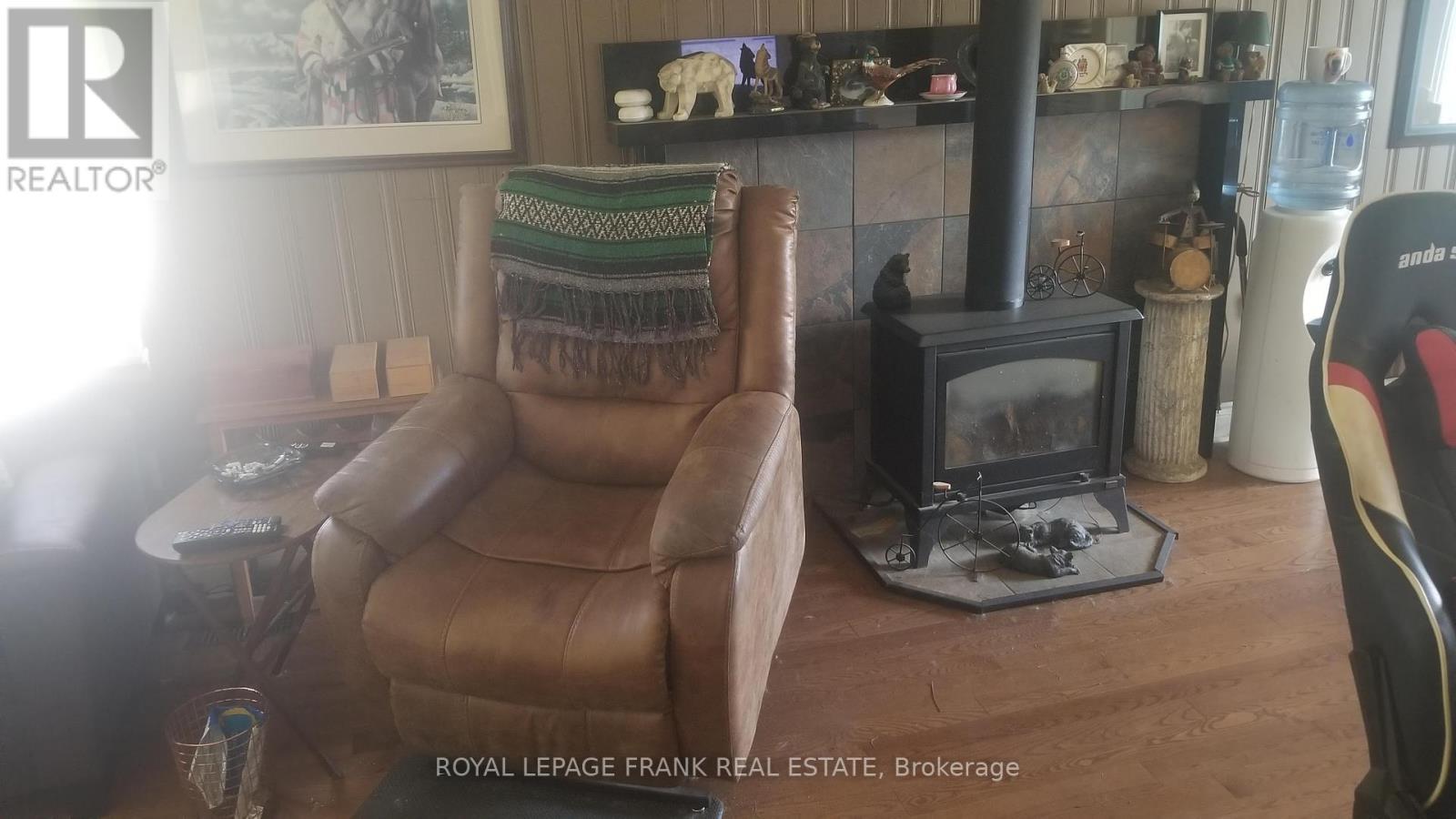 












31 BOULTER LAKE ROAD

,
Hastings Highlands (McClure Ward),




Ontario
K0L2K0

