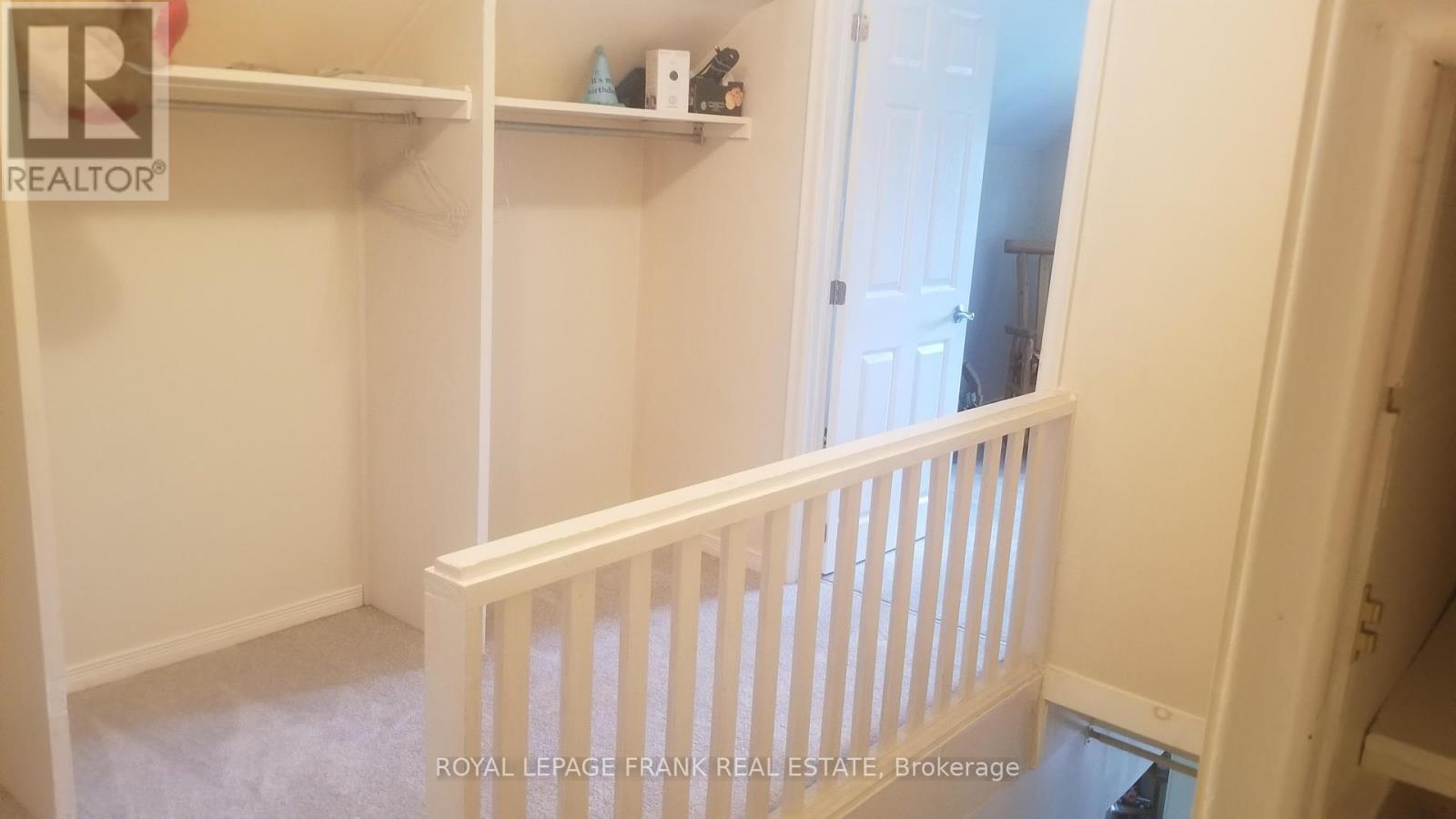 












31 BOULTER LAKE ROAD

,
Hastings Highlands (McClure Ward),




Ontario
K0L2K0

