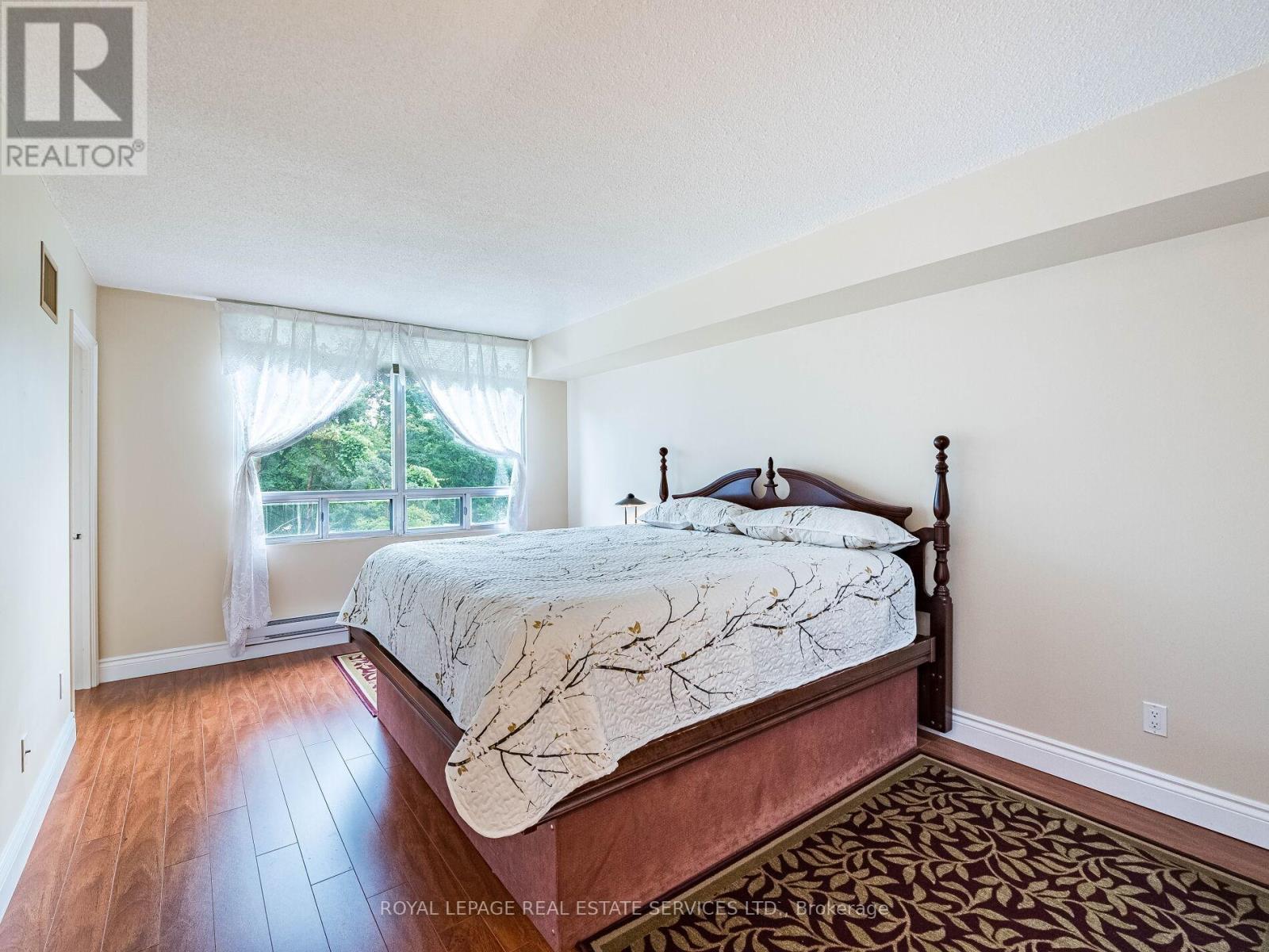 












202 - 310 MILL STREET S

,
Brampton,




Ontario
L6Y3B1

