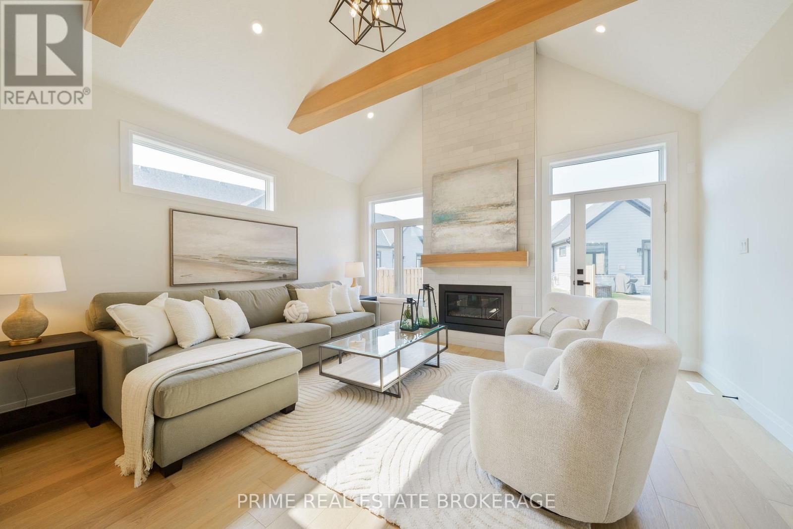 












3 - 62 COMPASS TRAIL

,
Central Elgin,







Ontario
N5L0B4

