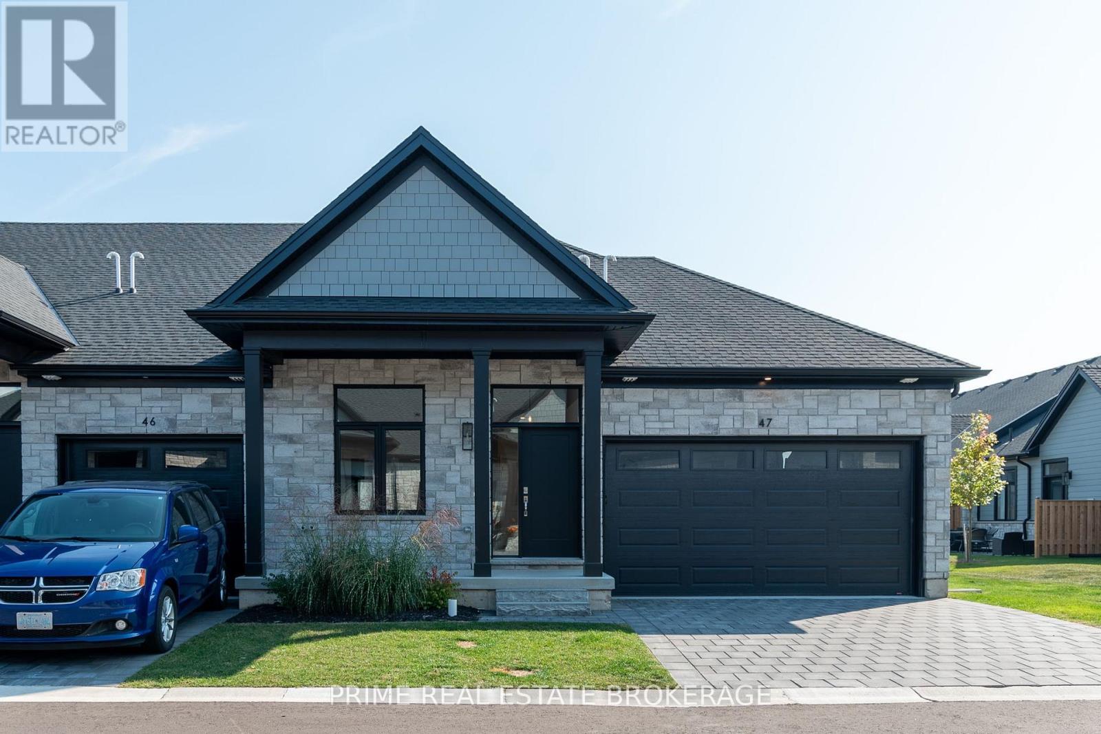












3 - 62 COMPASS TRAIL

,
Central Elgin,







Ontario
N5L0B4

