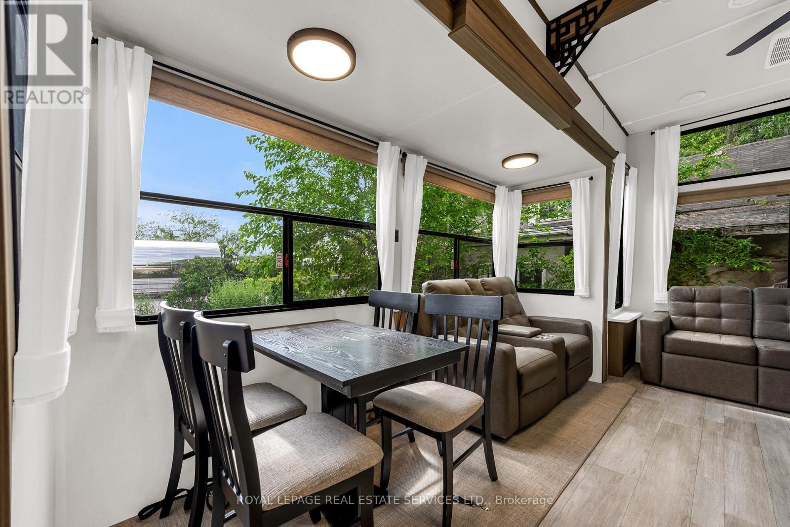 












2 - 2380 ROYAL WINDSOR DRIVE

,
Oakville,




Ontario
L6J7Y2

