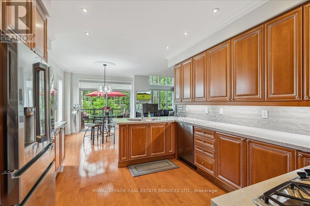












26 - 2400 NEYAGAWA BOULEVARD

,
Oakville,




Ontario
L6H7P5

