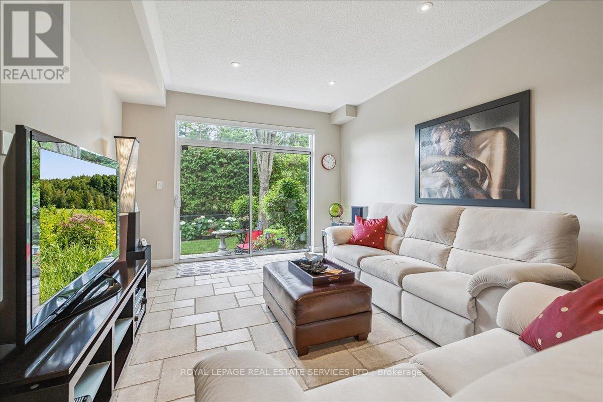 












26 - 2400 NEYAGAWA BOULEVARD

,
Oakville,




Ontario
L6H7P5

