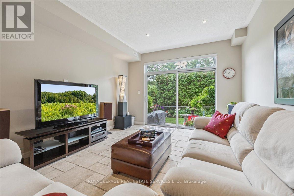 












26 - 2400 NEYAGAWA BOULEVARD

,
Oakville,




Ontario
L6H7P5

