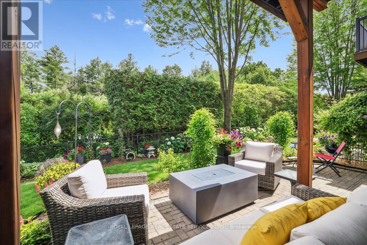 












26 - 2400 NEYAGAWA BOULEVARD

,
Oakville,




Ontario
L6H7P5

