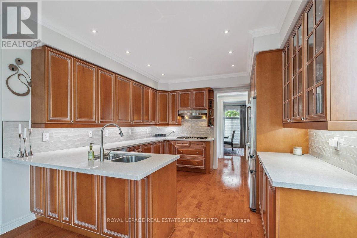 












26 - 2400 NEYAGAWA BOULEVARD

,
Oakville,




Ontario
L6H7P5

