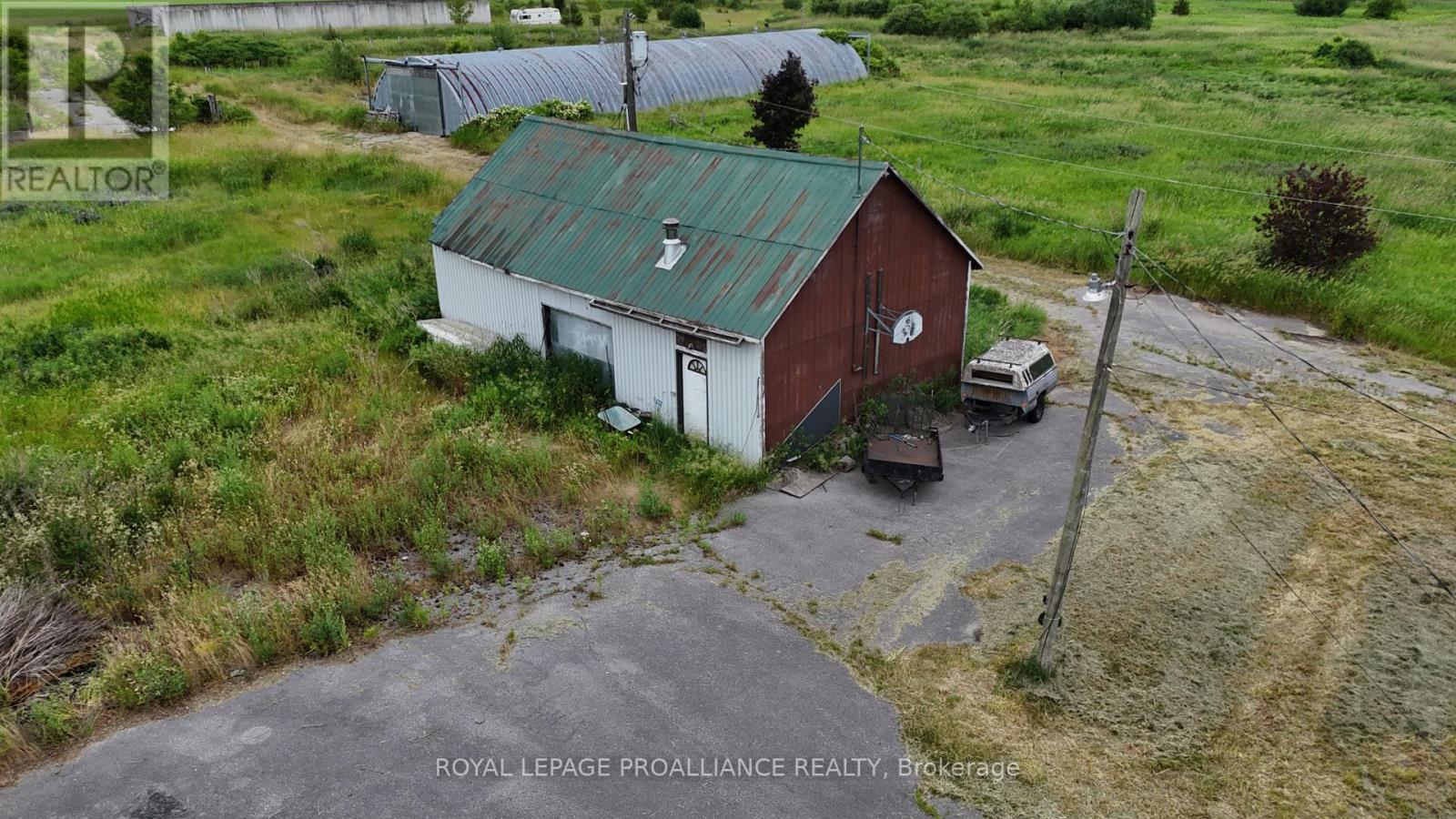 












53 MAPLE VIEW ROAD

,
Quinte West (Murray Ward),




Ontario
K0K2C0


