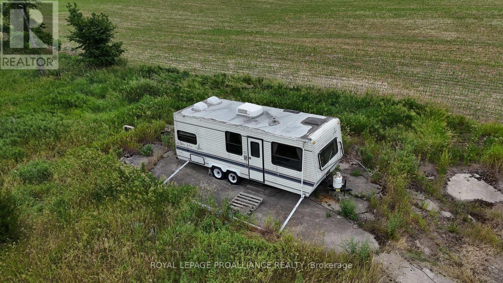 












53 MAPLE VIEW ROAD

,
Quinte West (Murray Ward),




Ontario
K0K2C0

