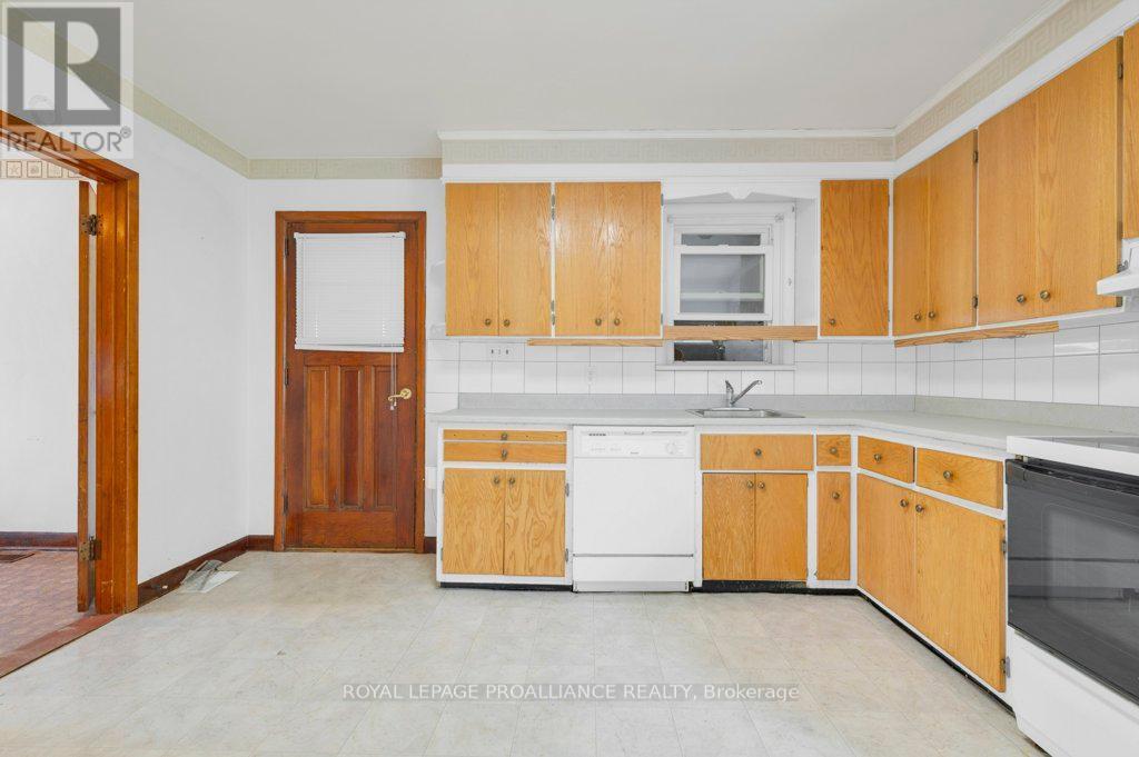 












119 DRUMMOND STREET

,
Brighton,




Ontario
K0K1H0

