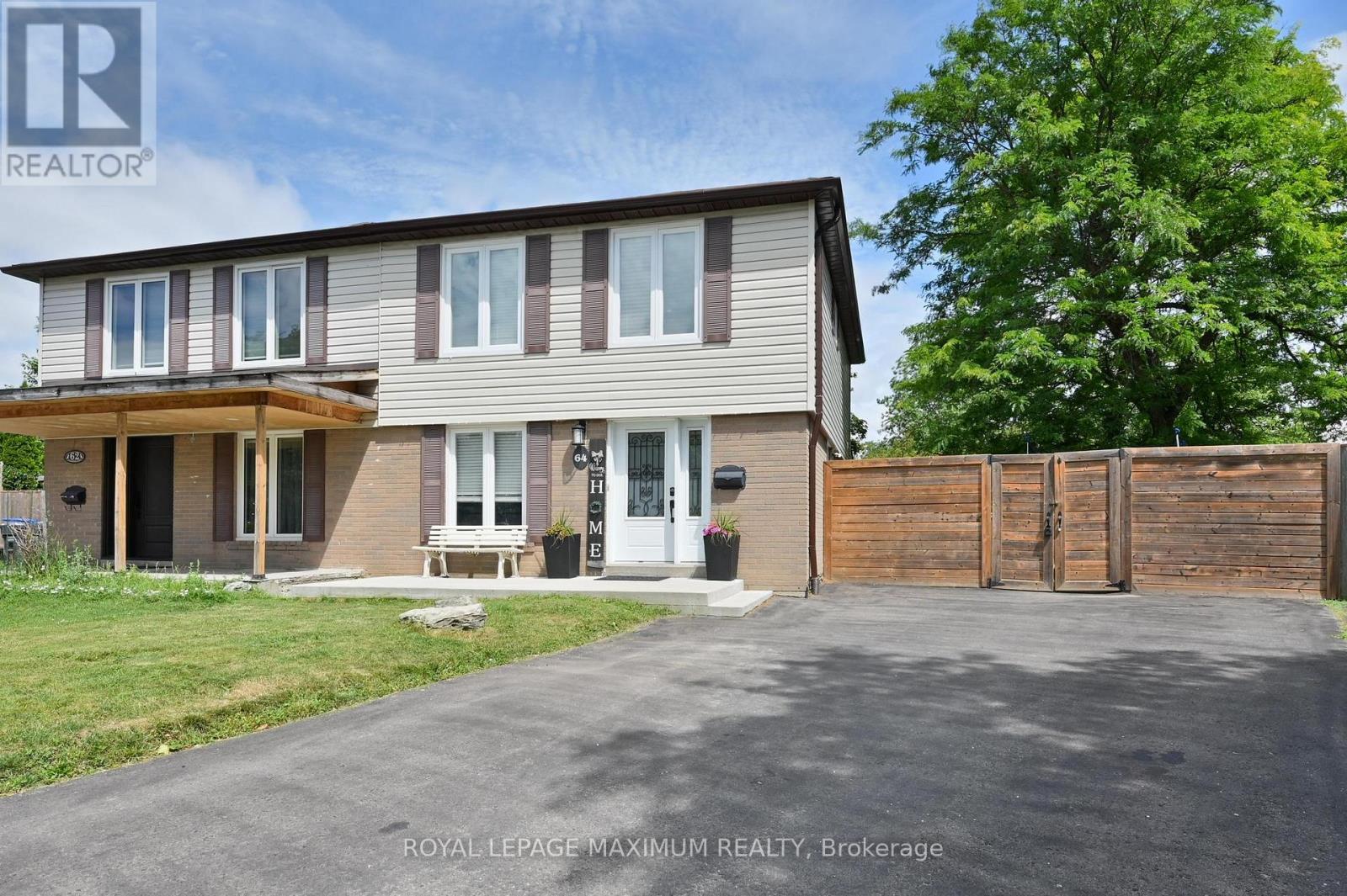 












64 GLENMORE CRESCENT

,
Brampton,




Ontario
L6S1H8

